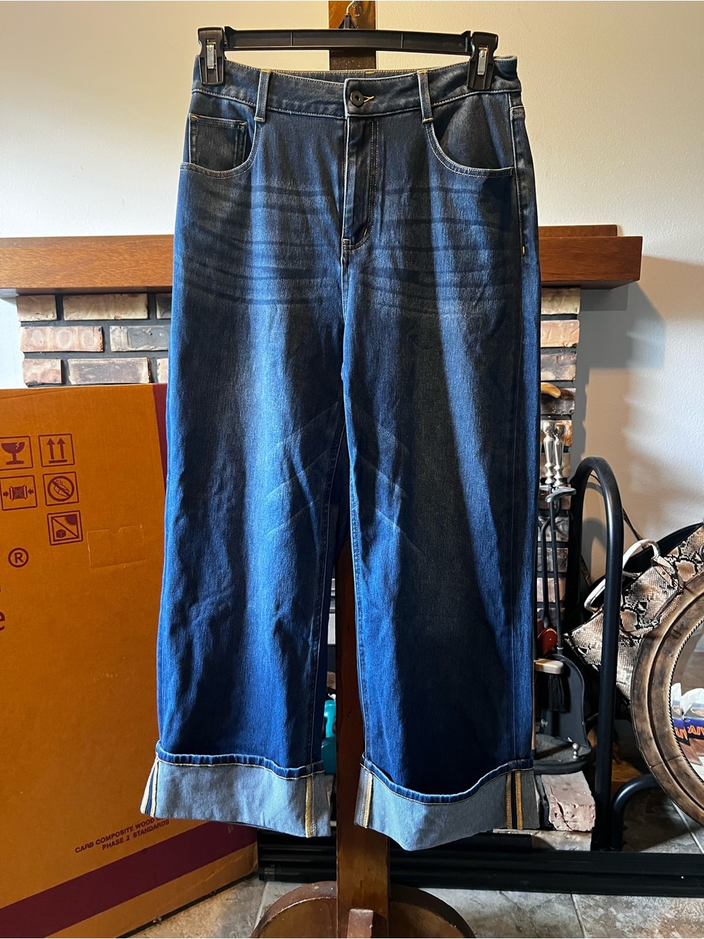HALARA Dark Blue Wide-Leg Jeans with Cuffed Hem